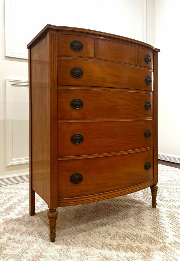 Dressers & Chests